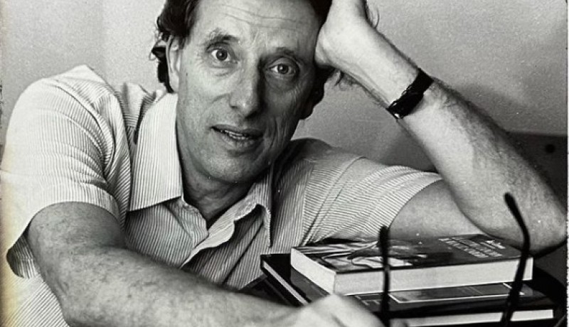 سیر تطهیر یک روح سیاسی در تبعید 