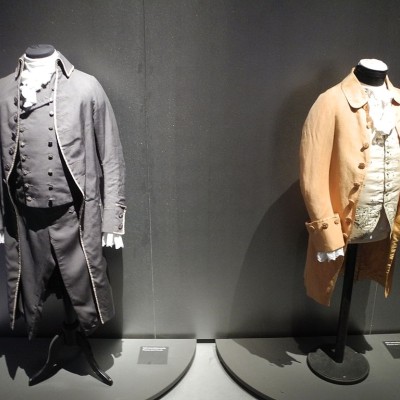 این جهان قهرمانی ندارد