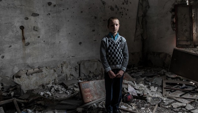 به هیچ‌چیز اعتماد ندارم