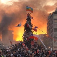 فروپاشی، از زبان تا محتوا