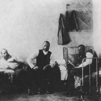 عذاب‌های آقای نویسنده